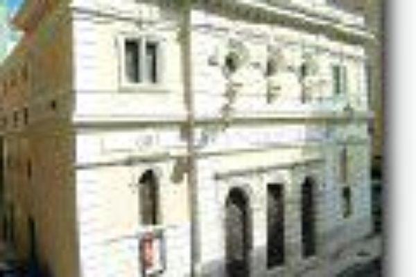 Teatro Van Westerhout